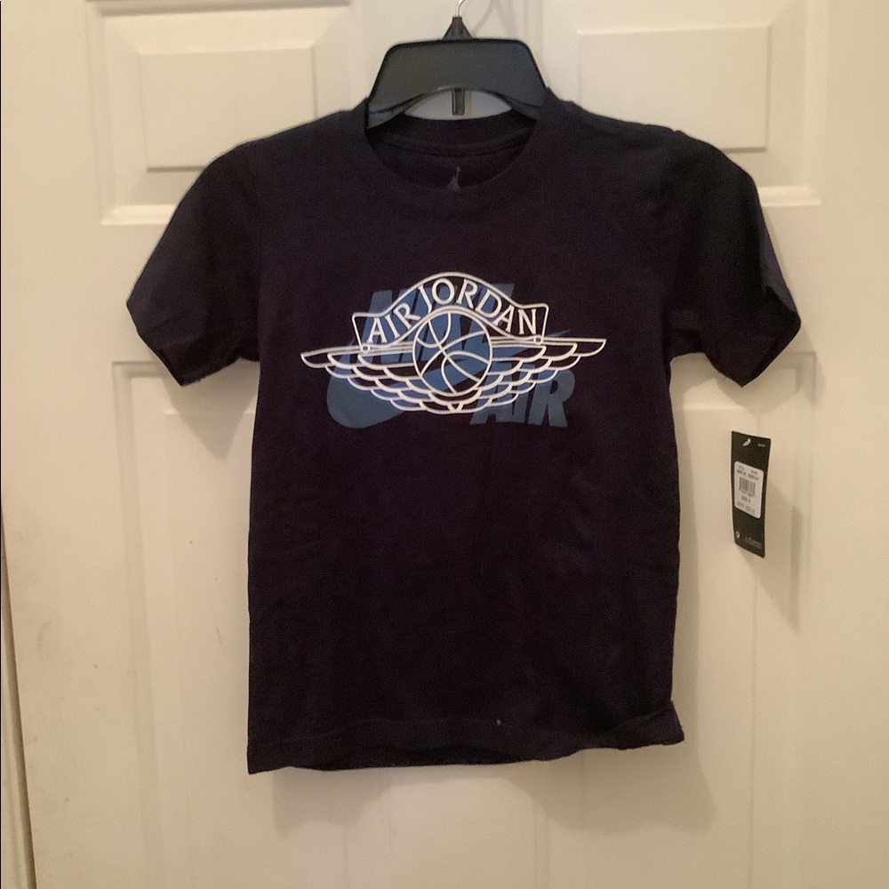 Boys small Jordan shirt